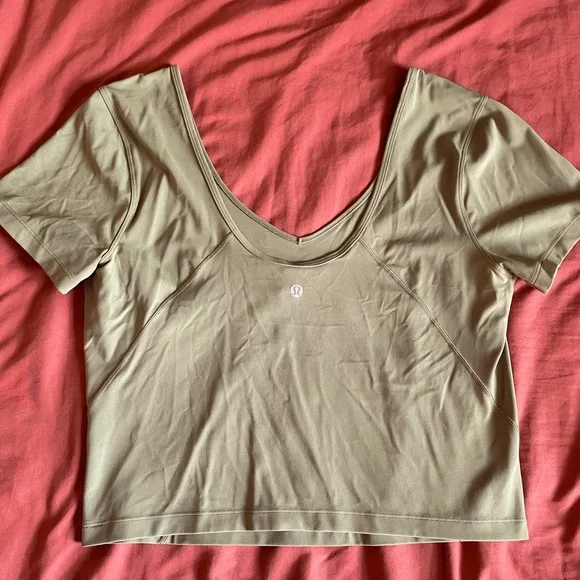 Lululemon Align T-Shirt. Size 12 - Picture 2 of 3